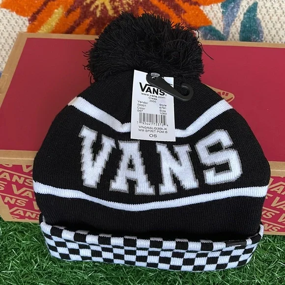 Vans WM Spirit Pom Black Checker Beanie Skateboarding Hat Women Men VN0A5LG3BLK - Picture 5 of 16